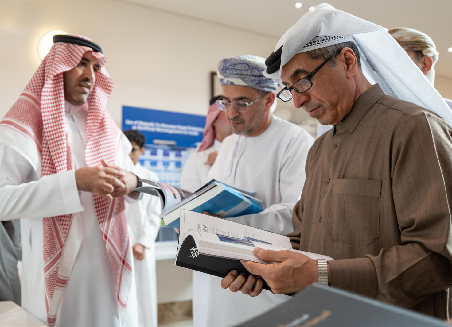 The delegation was briefed on the Mawhiba’s scientific projects and publications, as well as its experience of partnering with schools. (SPA)