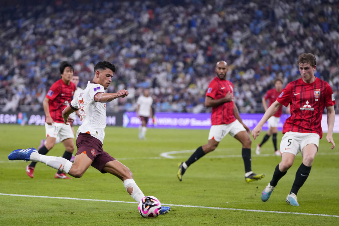 Man City ease into Club World Cup final