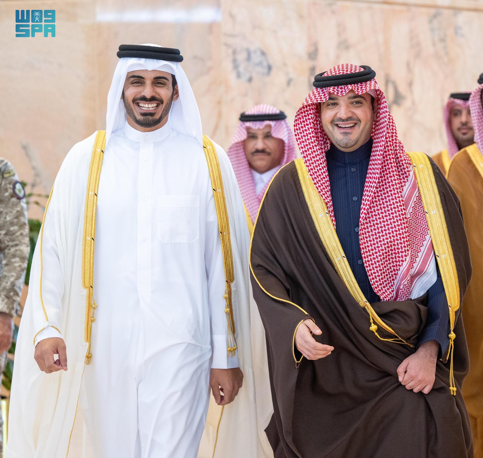 Qatari Interior Minister Sheikh Khalifa bin Hamad bin Khalifa Al-Thani arrives in Riyadh. (SPA)