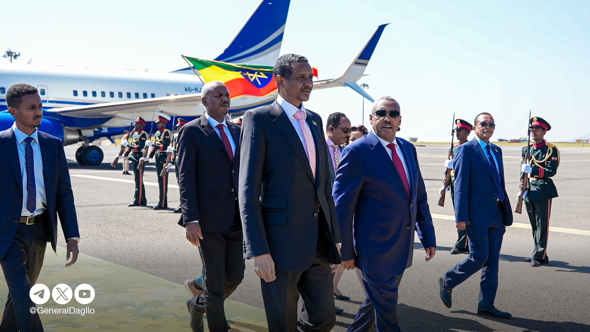 Mohamed Hamdan Daglo was greeted upon arrival in Addis Ababa by Ethiopia’s Deputy Prime Minister Demeke Mekonnen. (X: @GeneralDagllo)