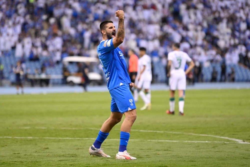Aleksandar Mitrovic has been one of Al-Hilal's most influential players as thgey lead the SPL table going into 2024. (SPL)