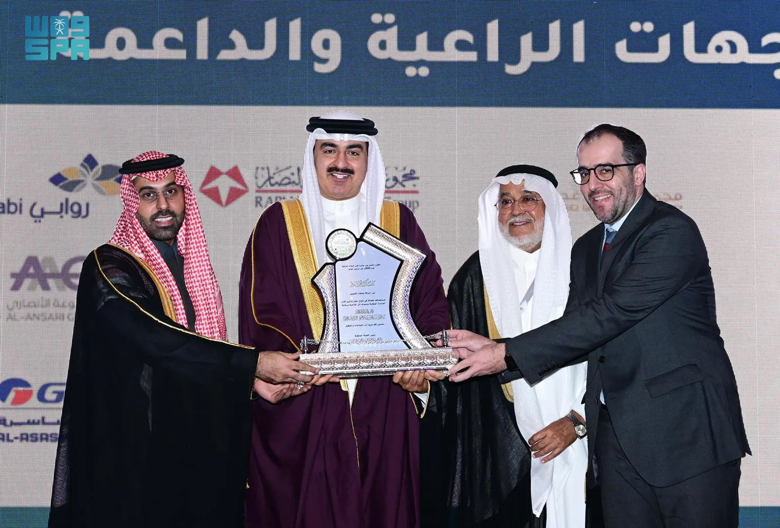 Held under the patronage of the governor of the Eastern Province, the ceremony honored several sports and cultural figures. (SPA)