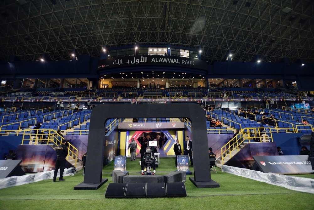 Super Cup match between Galatasaray and Fenerbahce at Al Awal Park in Riyadh was cancelled. (AP)
