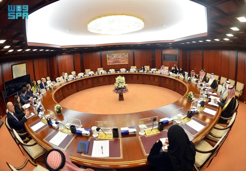 Saudi-French Parliamentary Friendship Committee members discuss enhanced cooperation