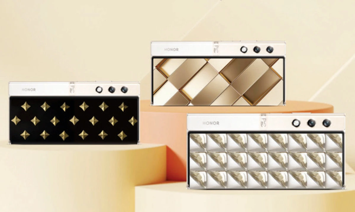 Utilizing eco-friendly materials, including vegan leather for its straps, the Honor V Purse offers endlessly customizable always-on displays that seamlessly complement any attire.
