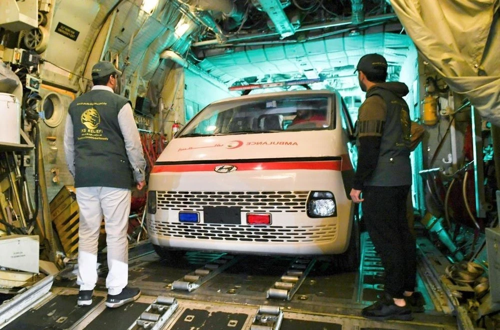 The total number of KSrelief ambulances, equipped with essential medical supplies, that have entered Gaza through the Rafah border crossing now numbers 16. (SPA)