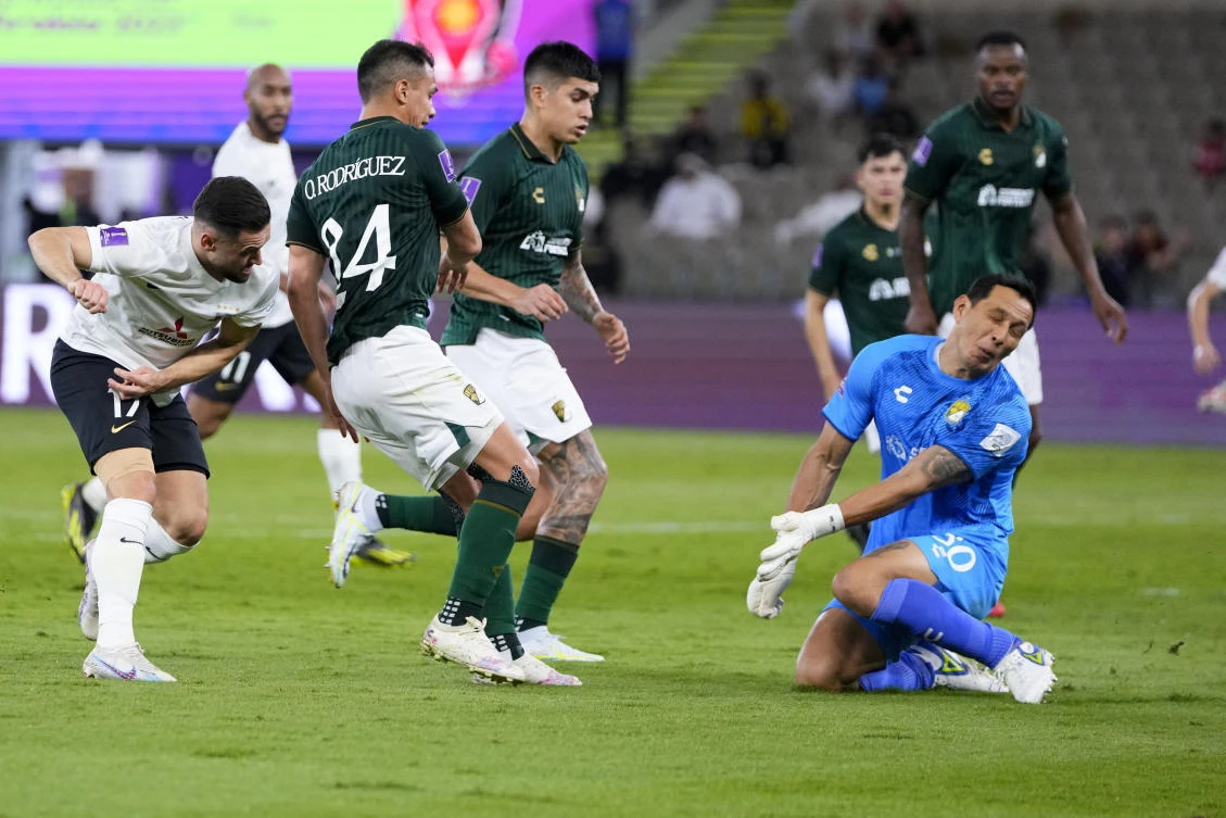 Manchester City to face Urawa at Club World Cup after Asian champion beats Mexico’s León