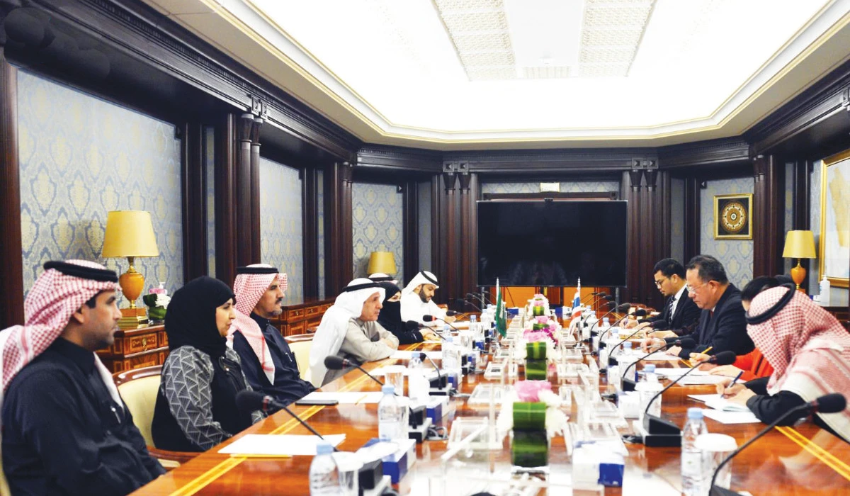Officials of the Saudi-Thai Parliamentary Friendship Committee meet in Riyadh. (SPA)