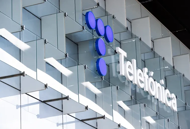 STC built a 9.9 percent stake in Telefonica worth €2.1 billion euros in September. Telefonica.