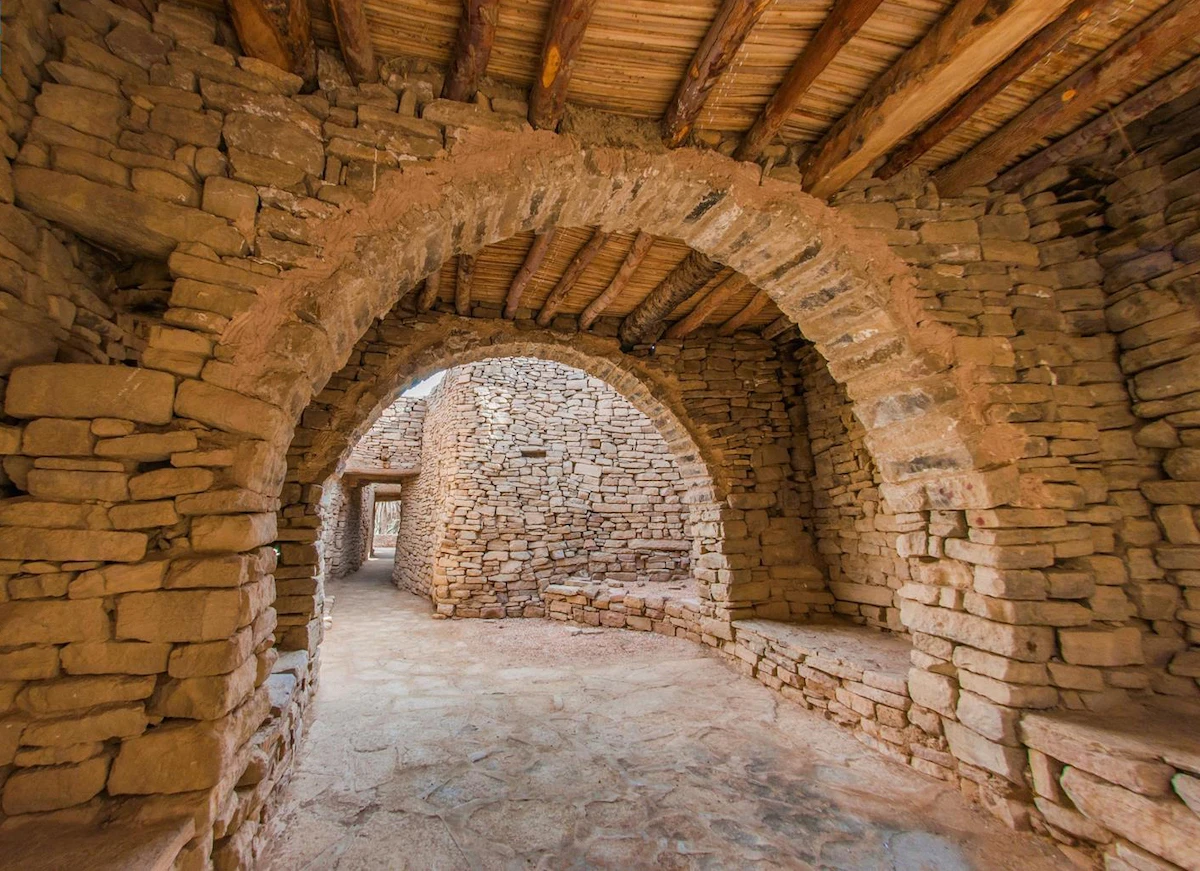 The ancient Al-Dar’i neighborhood of Dumat Al-Jandal in the Jouf region is pictured. (SPA)