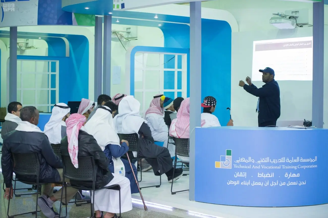 Companies with more than 50 employees must provide student training: Saudi HR Ministry