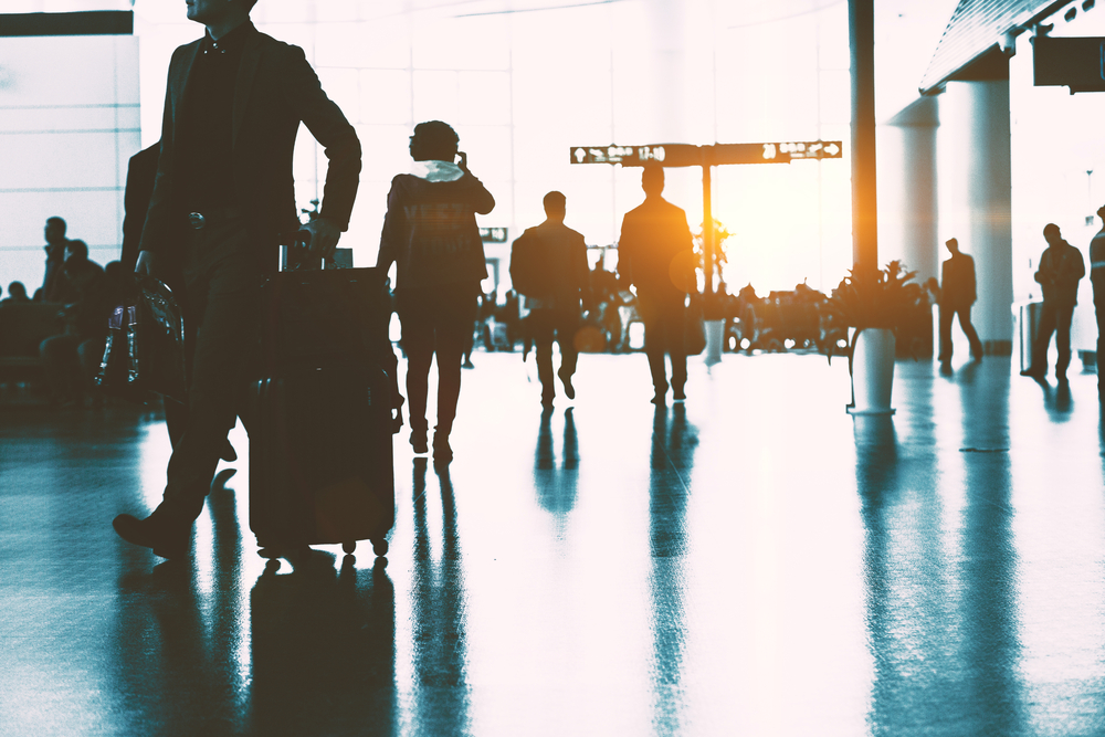 The service allows travelers to ship luggage in advance from home to any destination, completing travel-related procedures before the flight date. Shutterstock