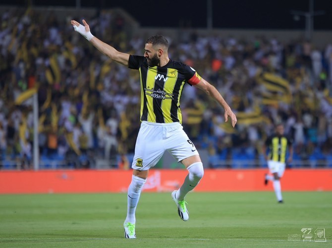 Benzema files defamation complaint against French minister