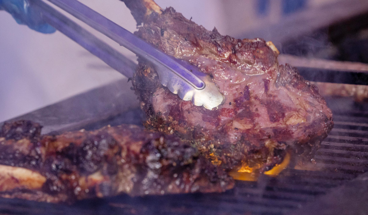 Where We Are Going Today: ‘Flame Night’ restaurant in Jeddah