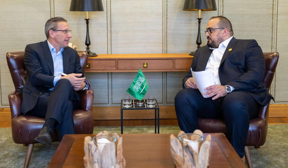 Faisal Al-Ibrahim holds talks with Jorg Kukies in Davos. (SPA)