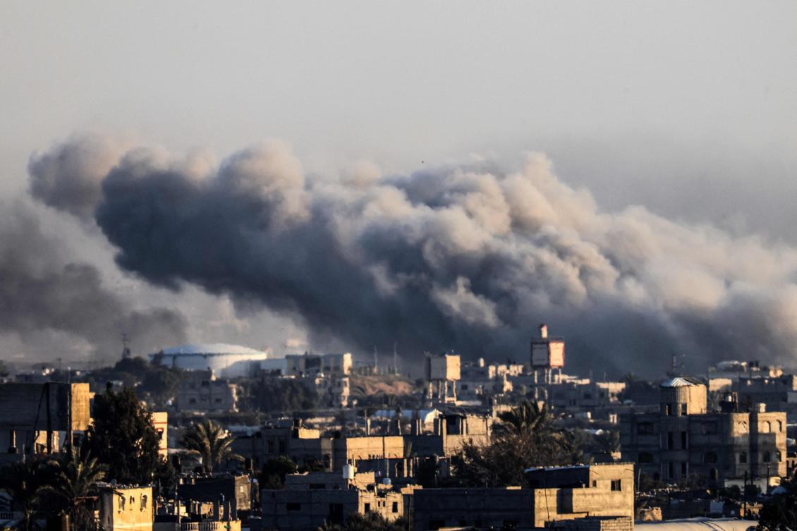 This photograph taken on January 22, 2024 from Rafah, shows smoke billowing during Israeli bombardment over Khan Yunis in the southern Gaza Strip, amid ongoing battles between Israel and the Palestinian militant group Hamas. (AFP)