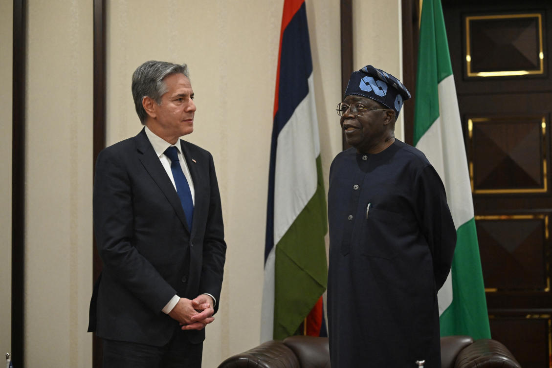 Nigerian President Bola Tinubu and US Secretary of State Antony Blinken speak following a meeting at the Presidential Villa in Abuja on Jan. 23, 2024. (Reuters)