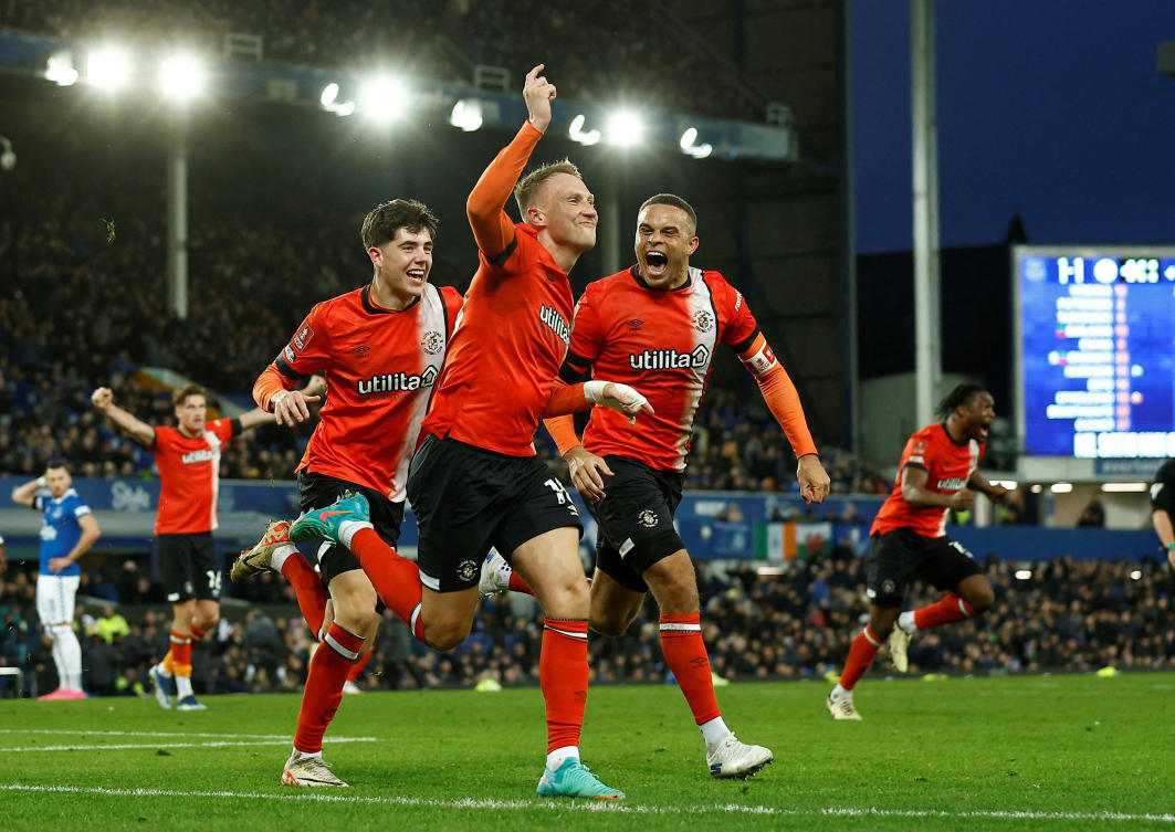 Sixth-tier Maidstone stun Ipswich, Luton dump out Everton in FA Cup 4th round