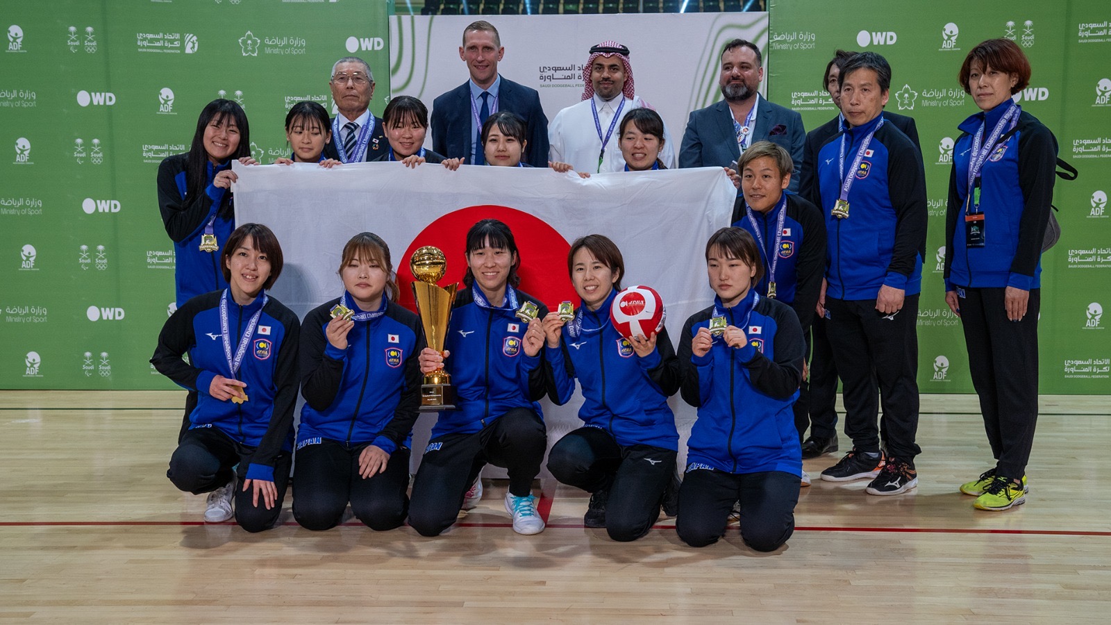 Prince Saud bin Abdulaziz bin Mohammed, president of the Saudi Dodgeball Federation and vice president of World Dodgeball, crowned the winners of the ADC competitions, which took place in Riyadh on Jan. 21-24. (Supplied)