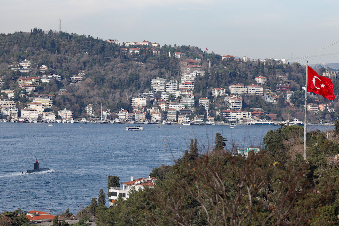A Turkish submarine cruises along the Bosphorus Strait on January 6, 2024. (Reuters)