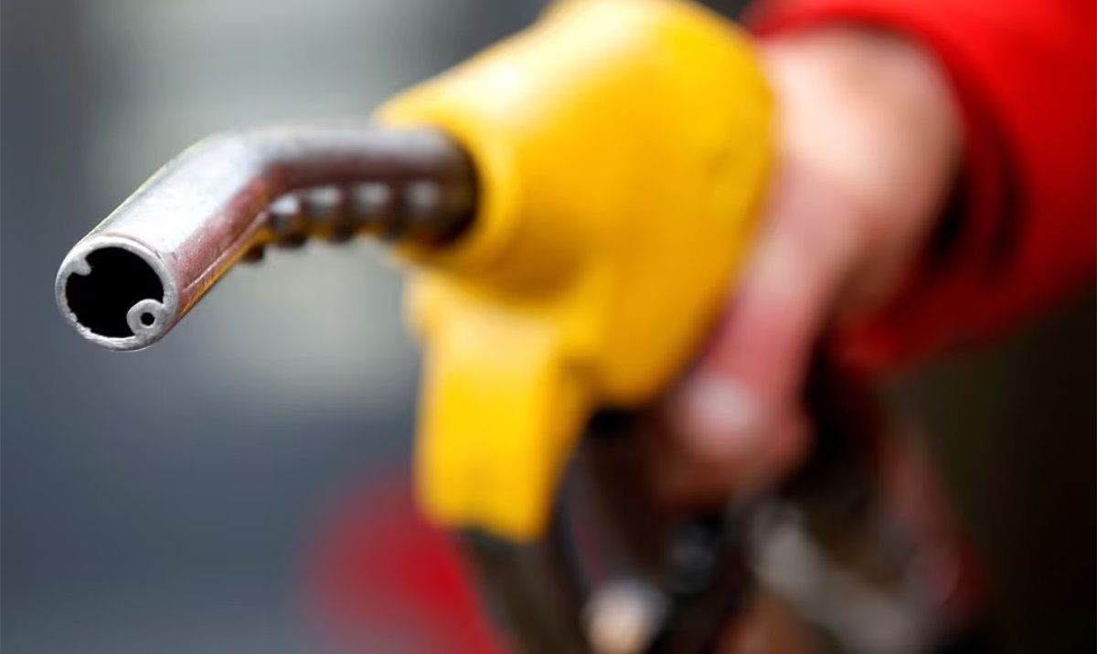 Oil market — beyond analysis and forecasts