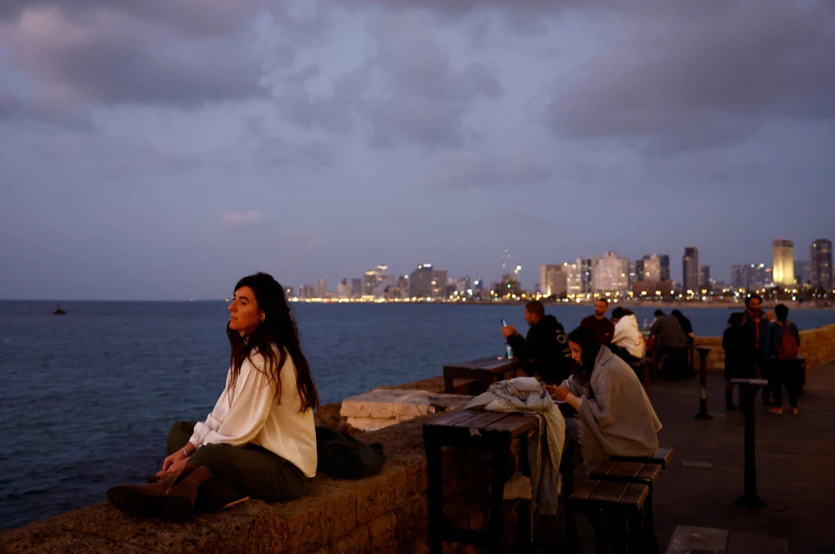 After months of war, young Israelis hope for ‘new beginning’ in 2024
