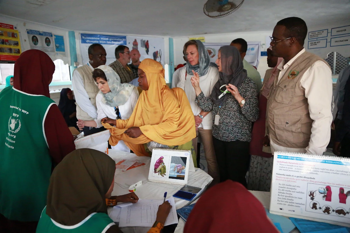 In this photo taken on January 22, 2018, UNICEF and EU officials are seen visiting an integrated integrated health and nutrition project in Somalia. (Photo courtesy of UNSOM)