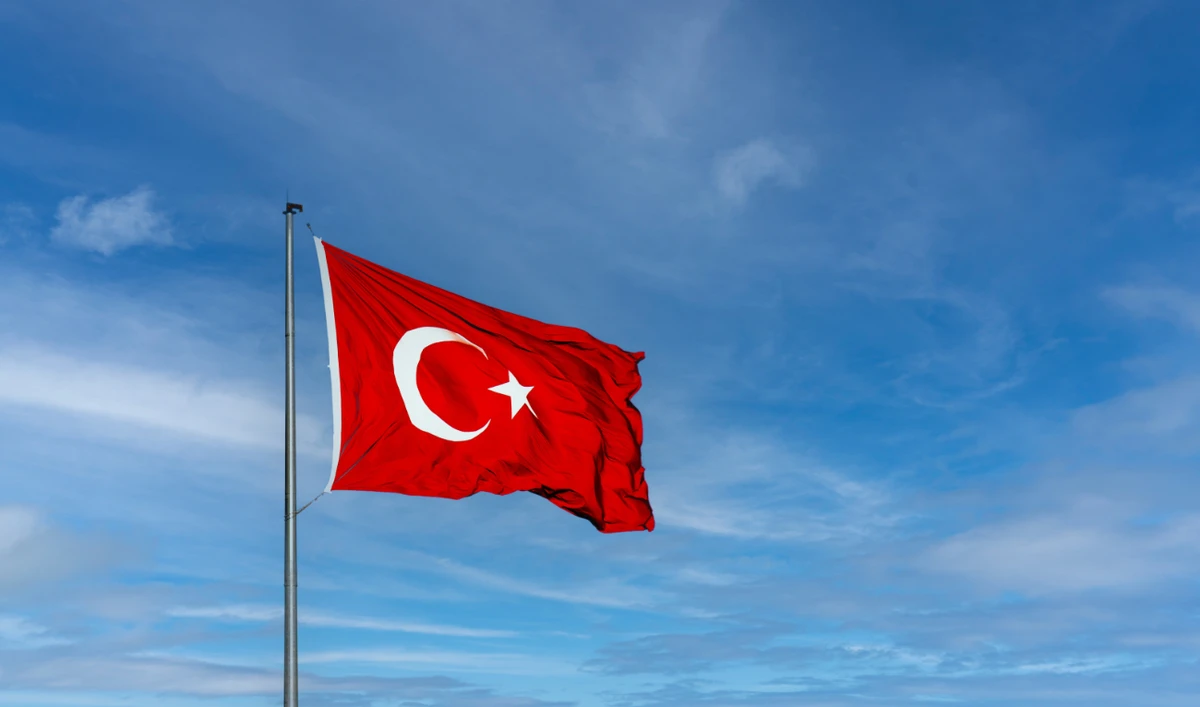 An evaluation of currents, winds and waves indicates that the victims may have been dragged toward the Antalya coastline. (Shutterstock)