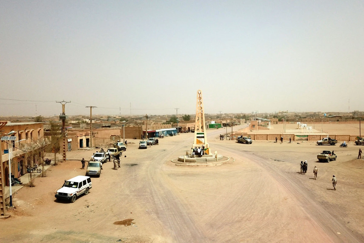 Fighters of the Coordination of Azawad Movements, a coalition of Tuareg independence and Arab nationalist group, patrol on board vehicles in the city of Kidal on Sept. 27, 2020. (AFP/File)