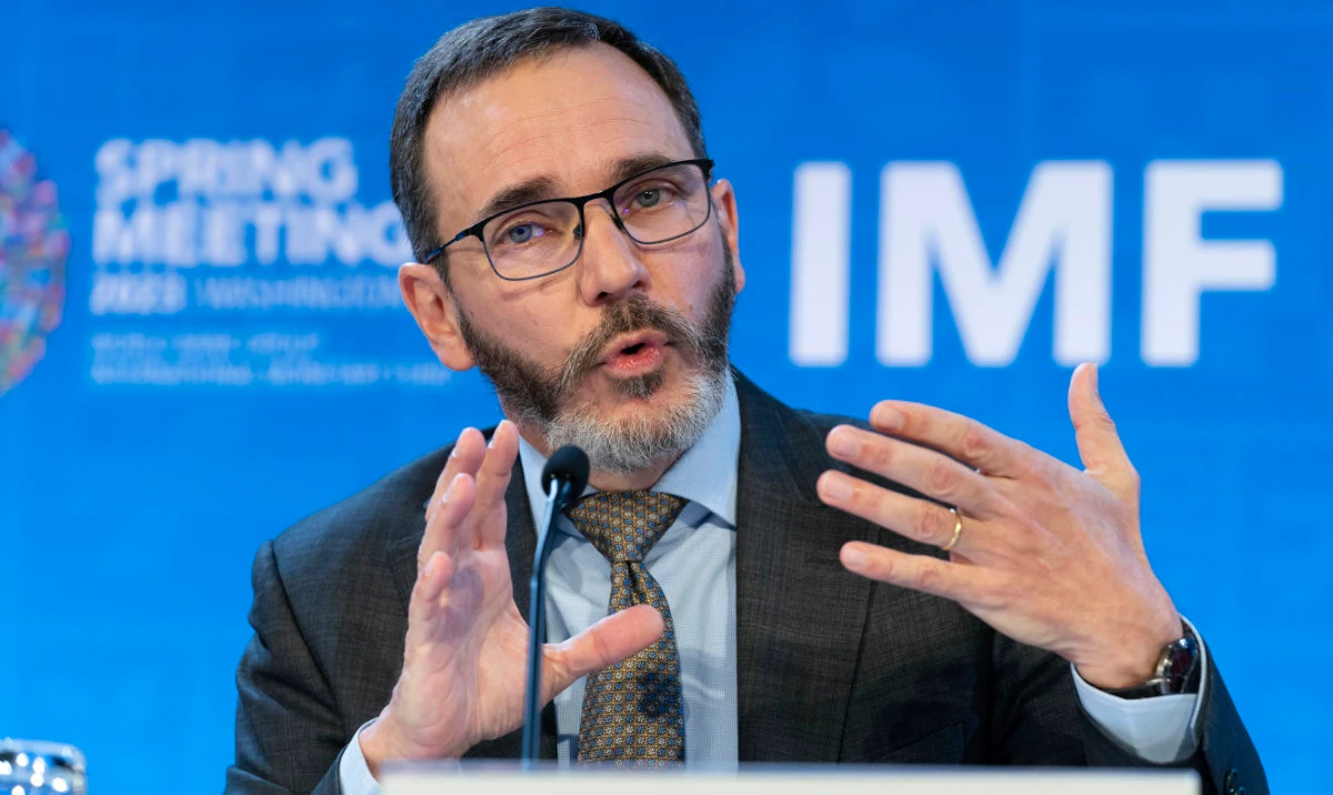 IMF lifts 2024 global growth outlook