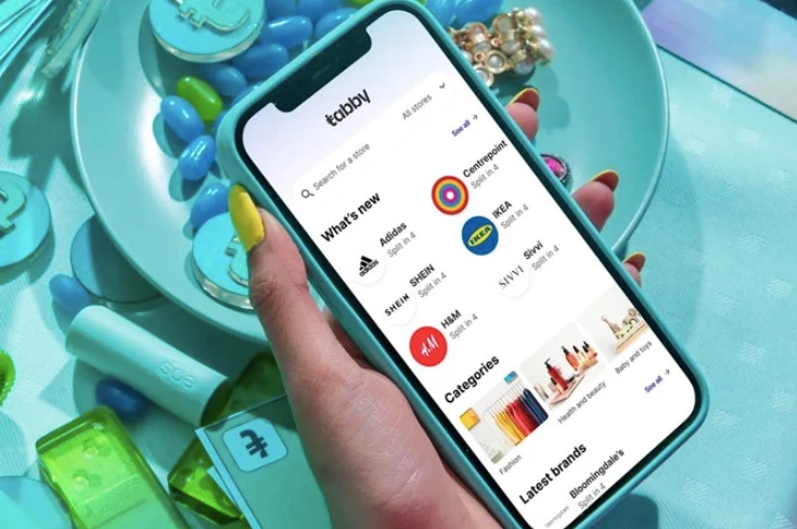 Free shipping, fast websites pivotal for young shoppers in Saudi and UAE, survey finds