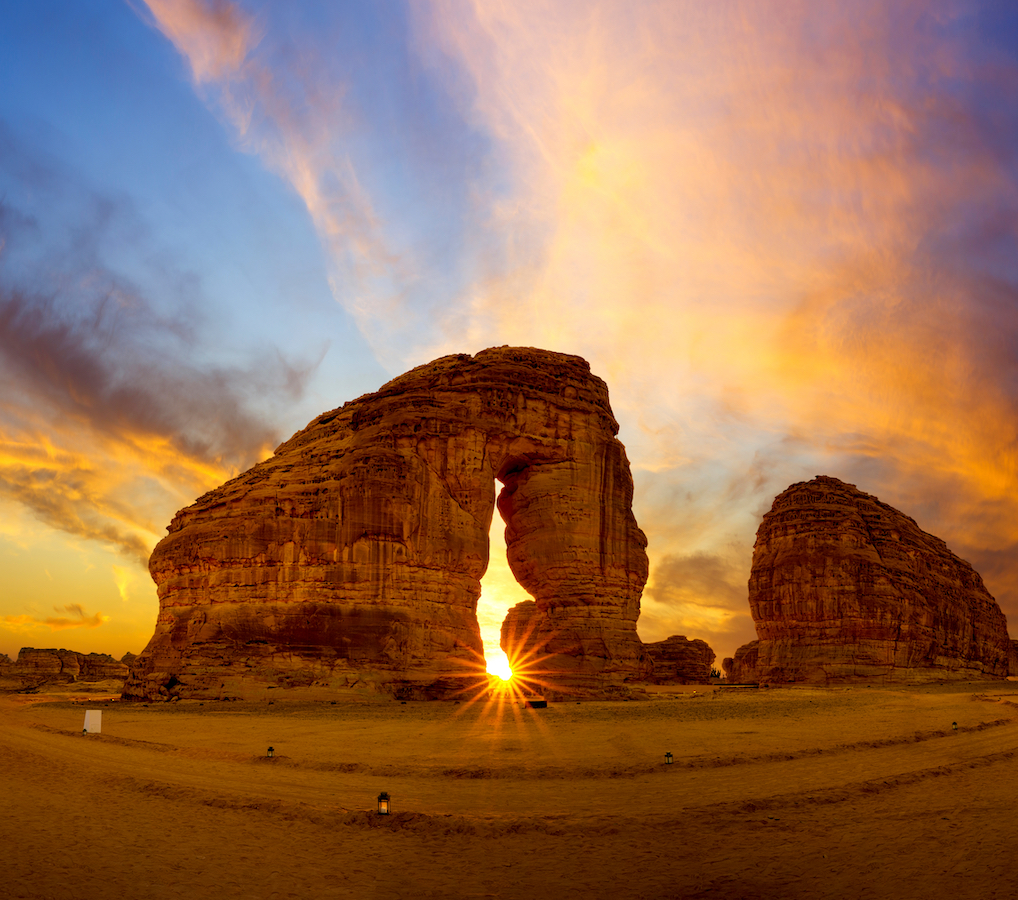 See the sunset at Elephant Rock