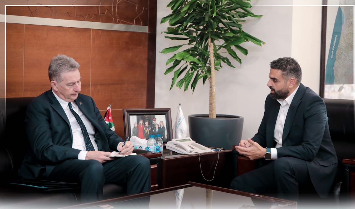 Hamza Hajj Hassan, deputy chairman of Jordan’s Aqaba Special Economic Zone Authority, and Australian Ambassador to Jordan Bernard Lynch. (Petra)