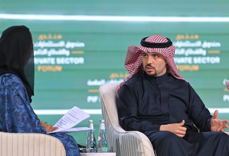 Mussab Al-Khudairi, senior director of PIF, emphasized the program’s goal of helping contractors manage cashflow deficits throughout a project’s lifecycle and ensuring on-time, cost-effective, and high-quality material delivery to development companies.