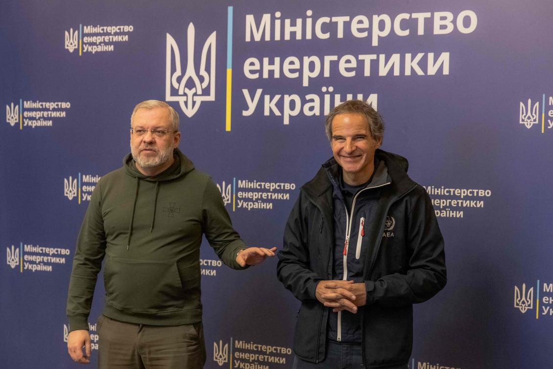 IAEA chief Rafael Grossi with Ukrainian Minister of Energy German Galushchenko talk to the press during a media briefing, in Kyiv, on Feb. 6, 2024. (AFP)