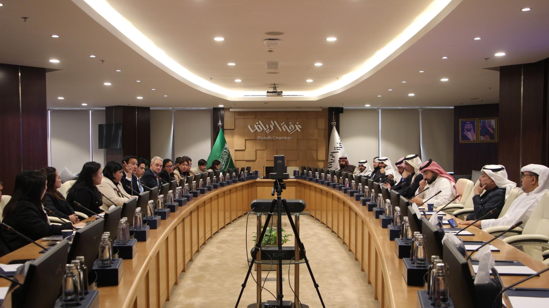 A Philippine business delegation organized by the Department of Trade and Industry meets with officials from the Riyadh Chamber of Commerce and Industry in this photo shared on Feb. 13, 2024. (Philippine Embassy in Riyadh)