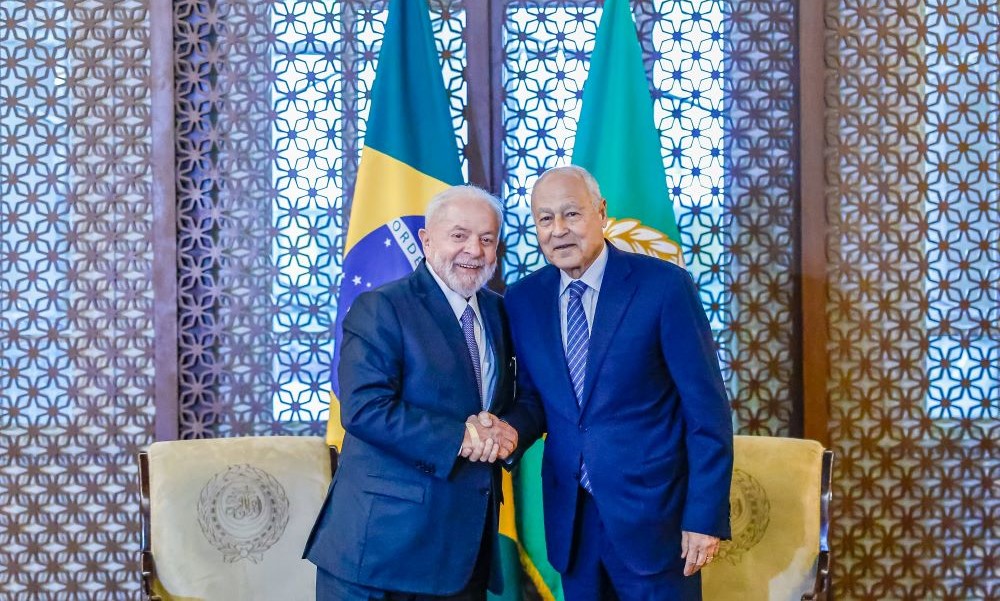 Lula da Silva and Ahmed Aboul Gheit. (Ricardo Stuckert/Brazil’s Presidential Office)