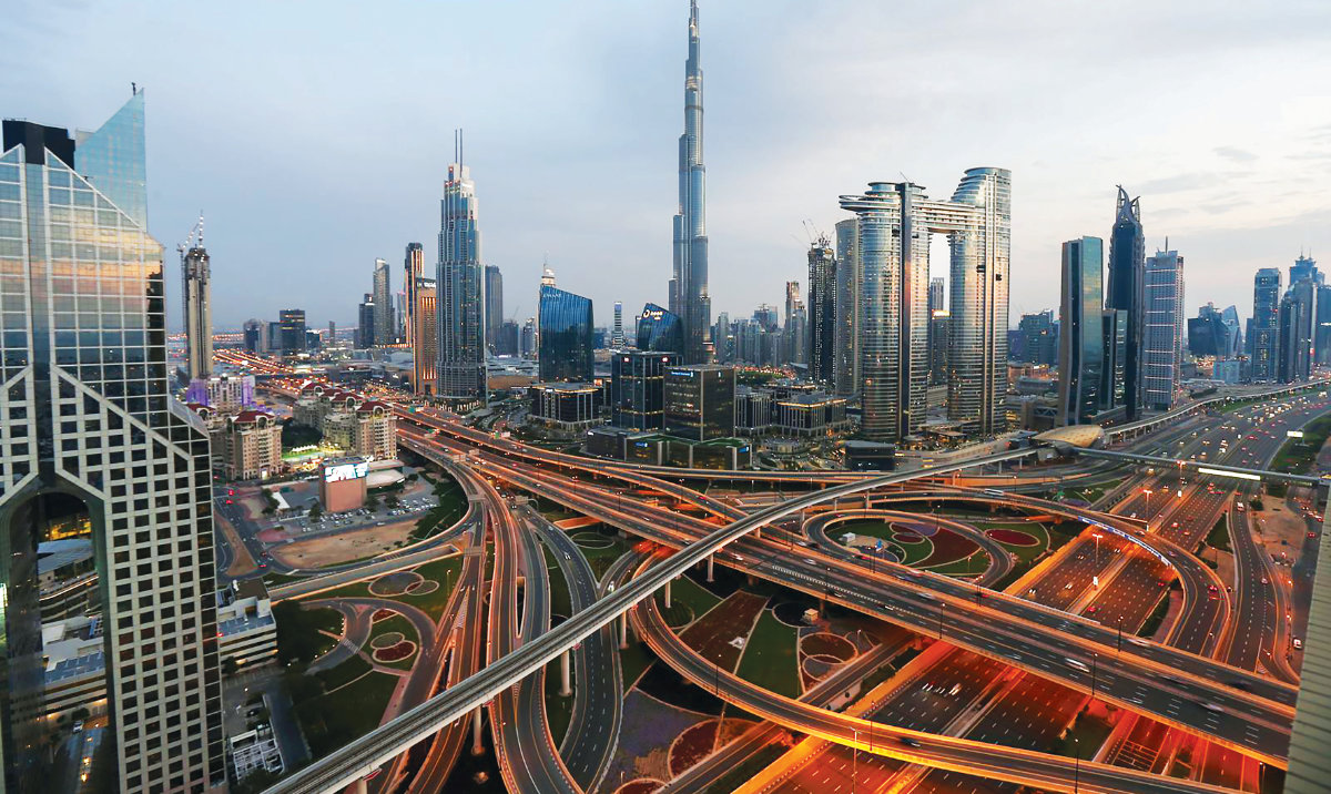The UAE is developing projects that lay the foundations of a pioneering digital economy by combining national skills and technological solutions. (Reuters/File)