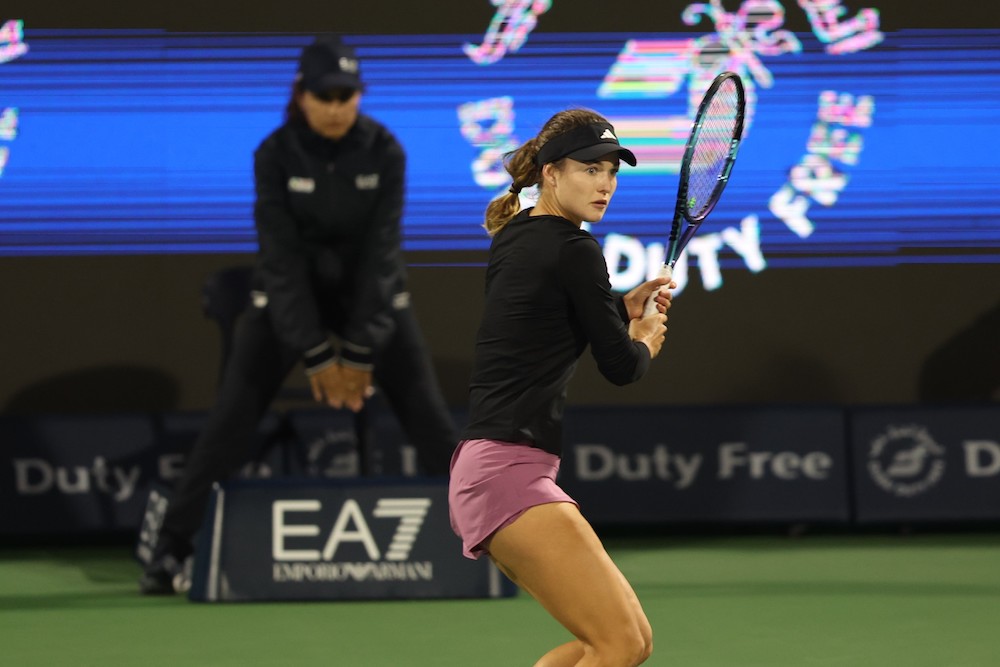 Anna Kalinskaya eliminates Coco Gauff to set up semifinal with Iga Swiatek in Dubai