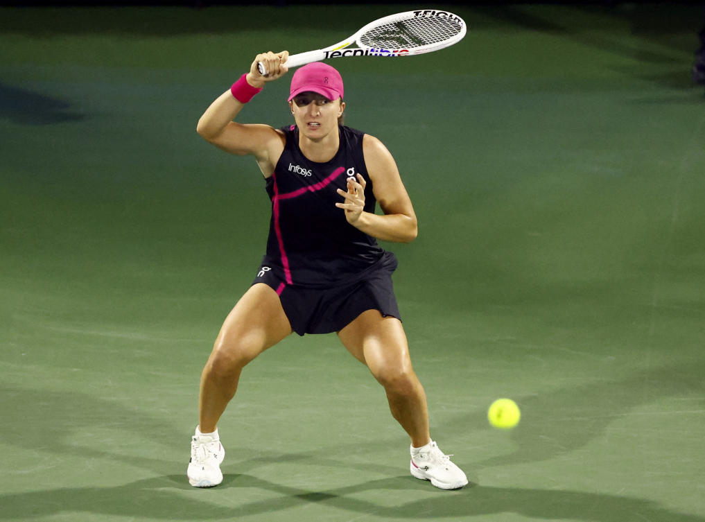 ‘Out of power’ Swiatek stunned by Kalinskaya in Dubai