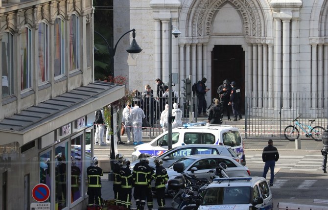 French prosecutors have charged a 26-year-old schoolteacher on suspicion he translated religious chants into French for the Daesh group, the national anti-terror prosecutor's office said this week. (AFP/File)