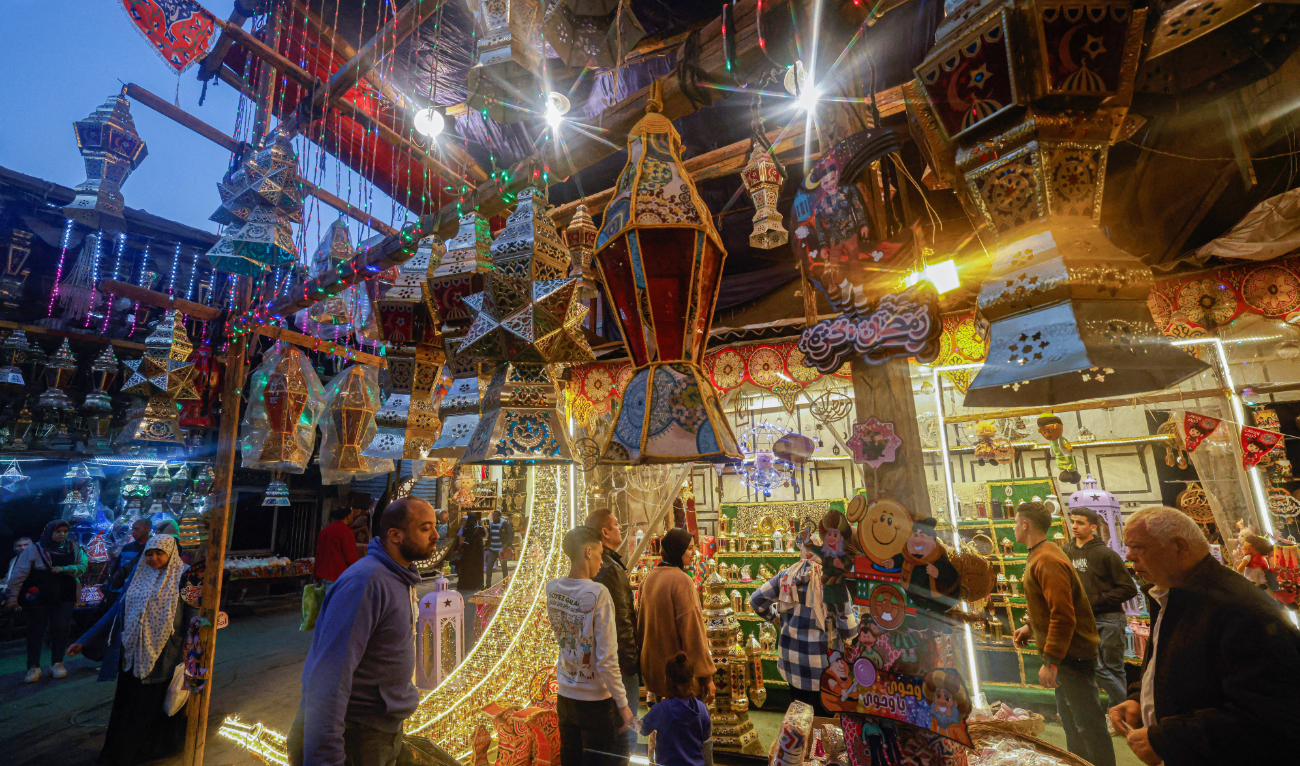 Egyptians look for traditional lanterns, locally known as ‘Fanous Ramadan’, in central Cairo on February 21, 2024. (AFP)