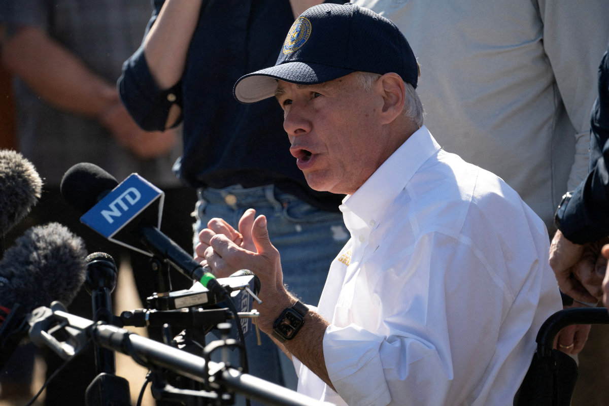 Texas Governor Abbott holds a border security press conference in Eagle Pass, Texas, on Feb. 4, 2024. (Reuters)