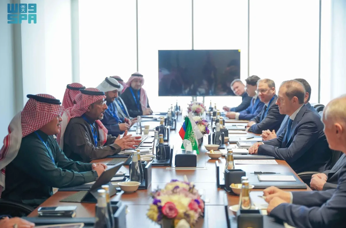 Saudi imports from Russia included food products, building materials, heavy machinery, electronics, and chemicals and polymers. (SPA)