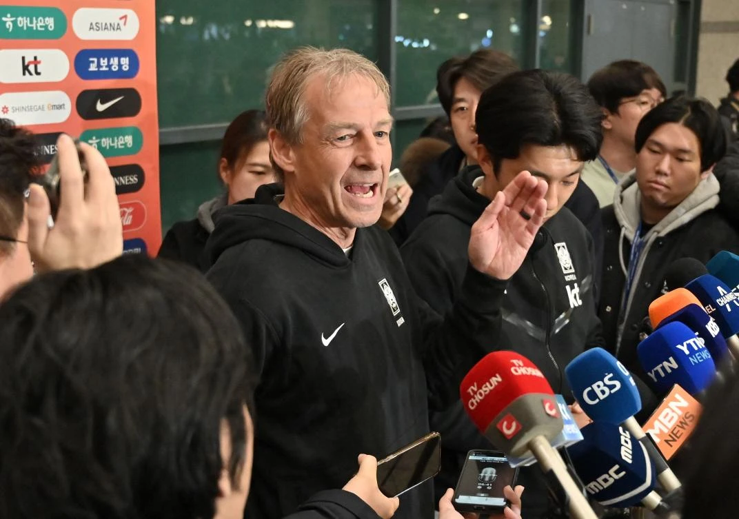 Son will ‘definitely’ keep playing for South Korea, Klinsmann says
