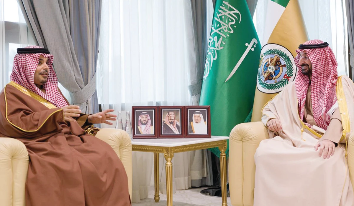 Prince Abdullah bin Bandar holds talks with Sheikh Ali Abdulrahman bin Ali Al-Khalifa in Riyadh. (Supplied)