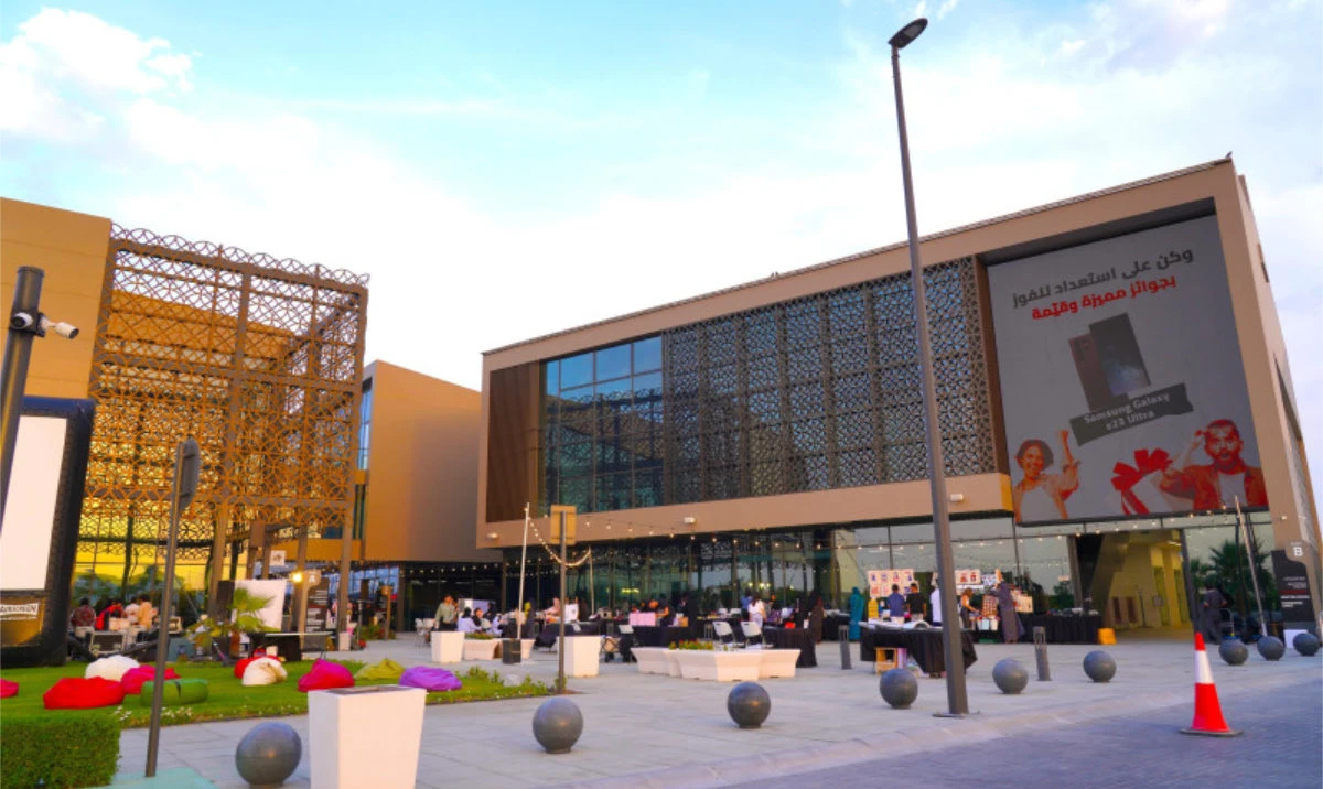 The festival provides opportunities for attendees and guests to connect with creators. (WAM/File)