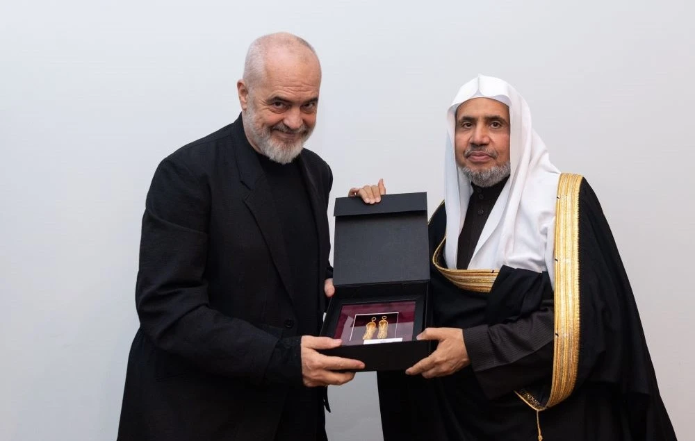 Sheikh Mohammed bin Abdulkarim Al-Issa and Edi Rama. (X/@MWLOrg_en)