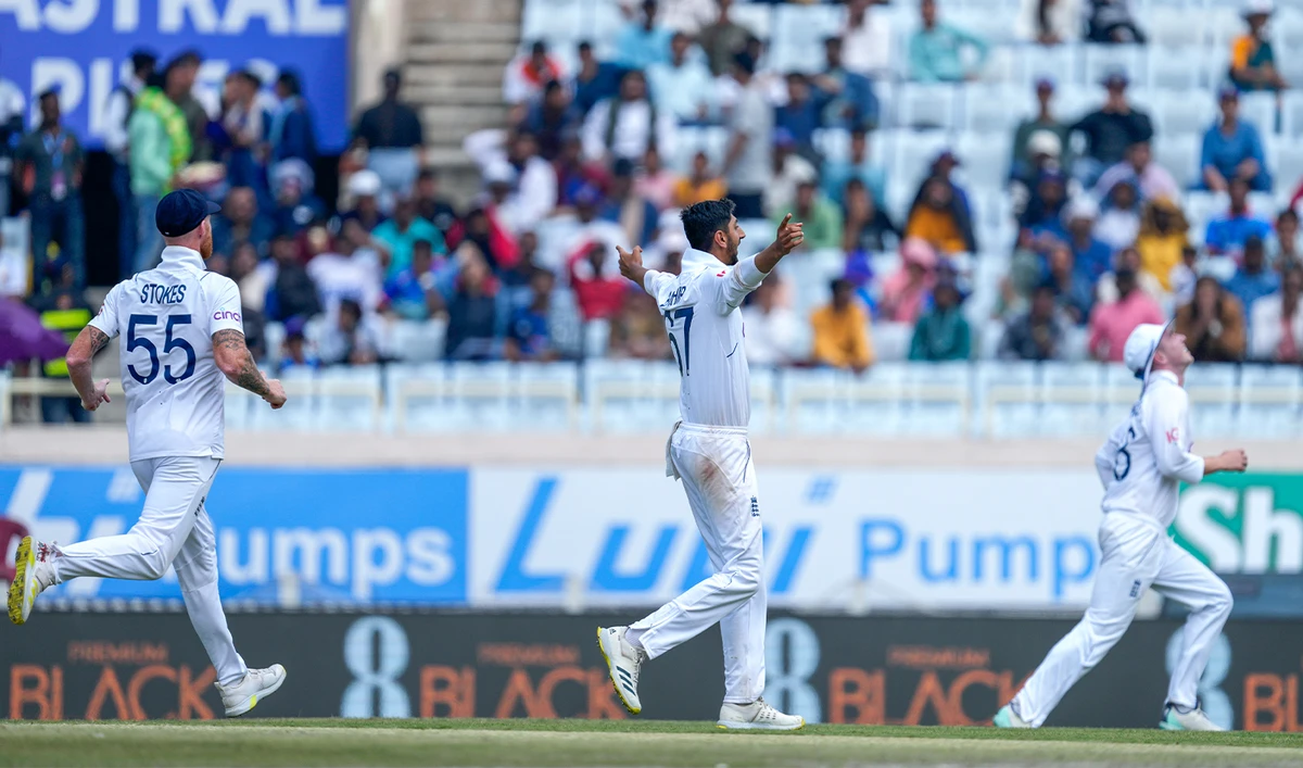 England take three wickets but India closing in on series victory in 4th test