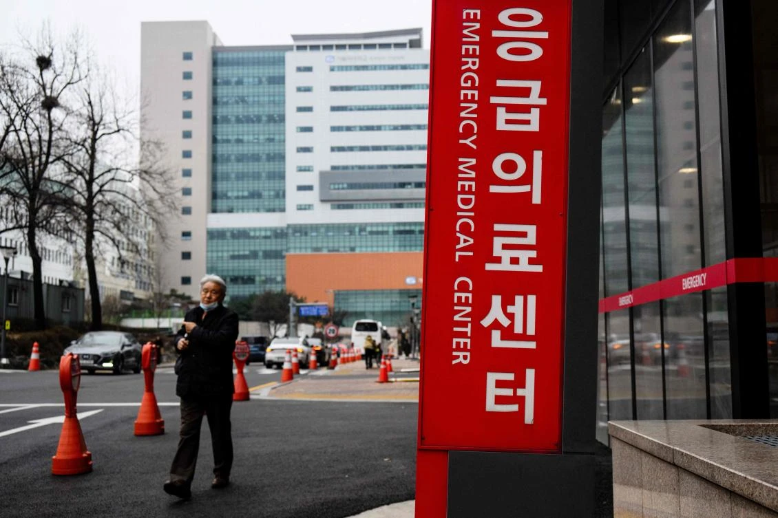 The South Korean government was committed to its reform plan, which would increase medical school admissions by 65 percent, citing shortages of health professionals and a looming demographic crisis. (AFP)
